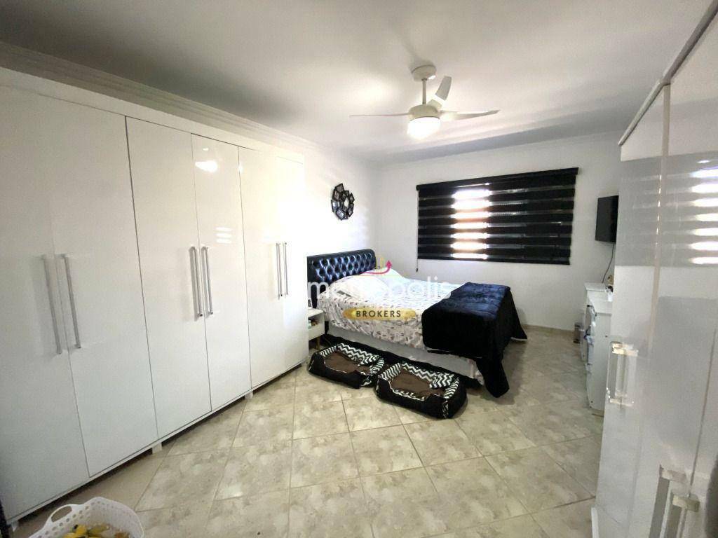 Sobrado à venda com 3 quartos, 241m² - Foto 33