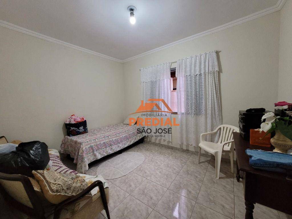 Casa à venda com 3 quartos, 160m² - Foto 8