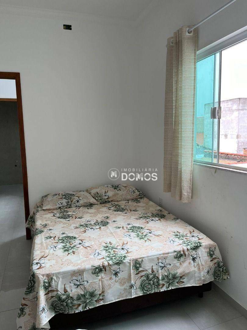 Casa à venda com 3 quartos, 300m² - Foto 5