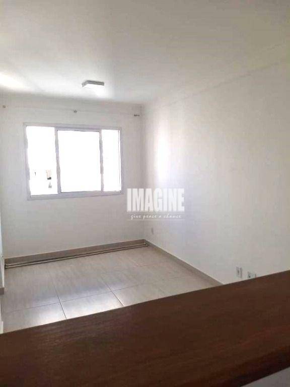 Apartamento à venda com 2 quartos, 42m² - Foto 3