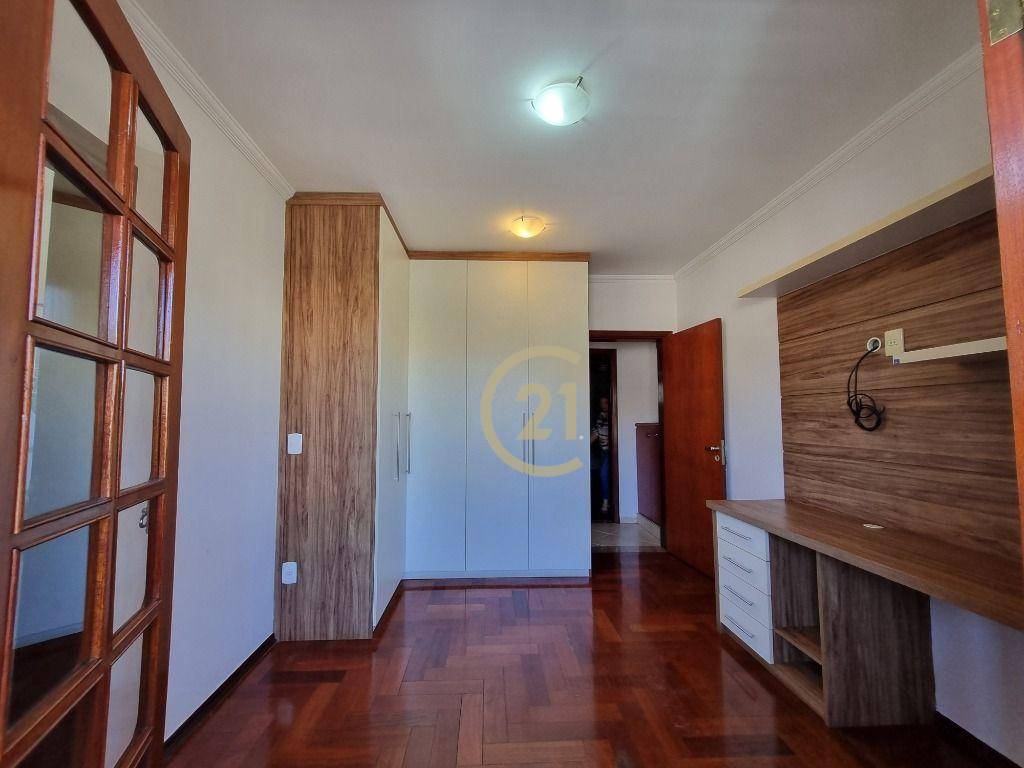 Casa à venda e aluguel com 3 quartos, 286m² - Foto 24