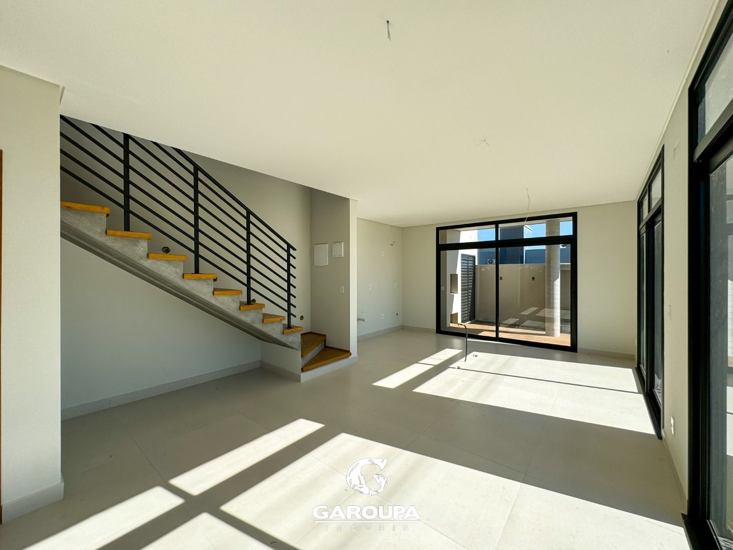 Casa à venda com 3 quartos, 101m² - Foto 6