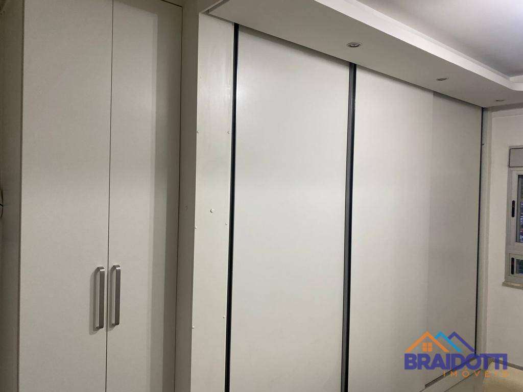 Apartamento à venda com 3 quartos, 260m² - Foto 24