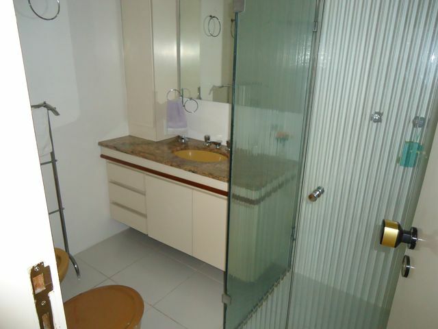 Apartamento à venda com 3 quartos, 165m² - Foto 8