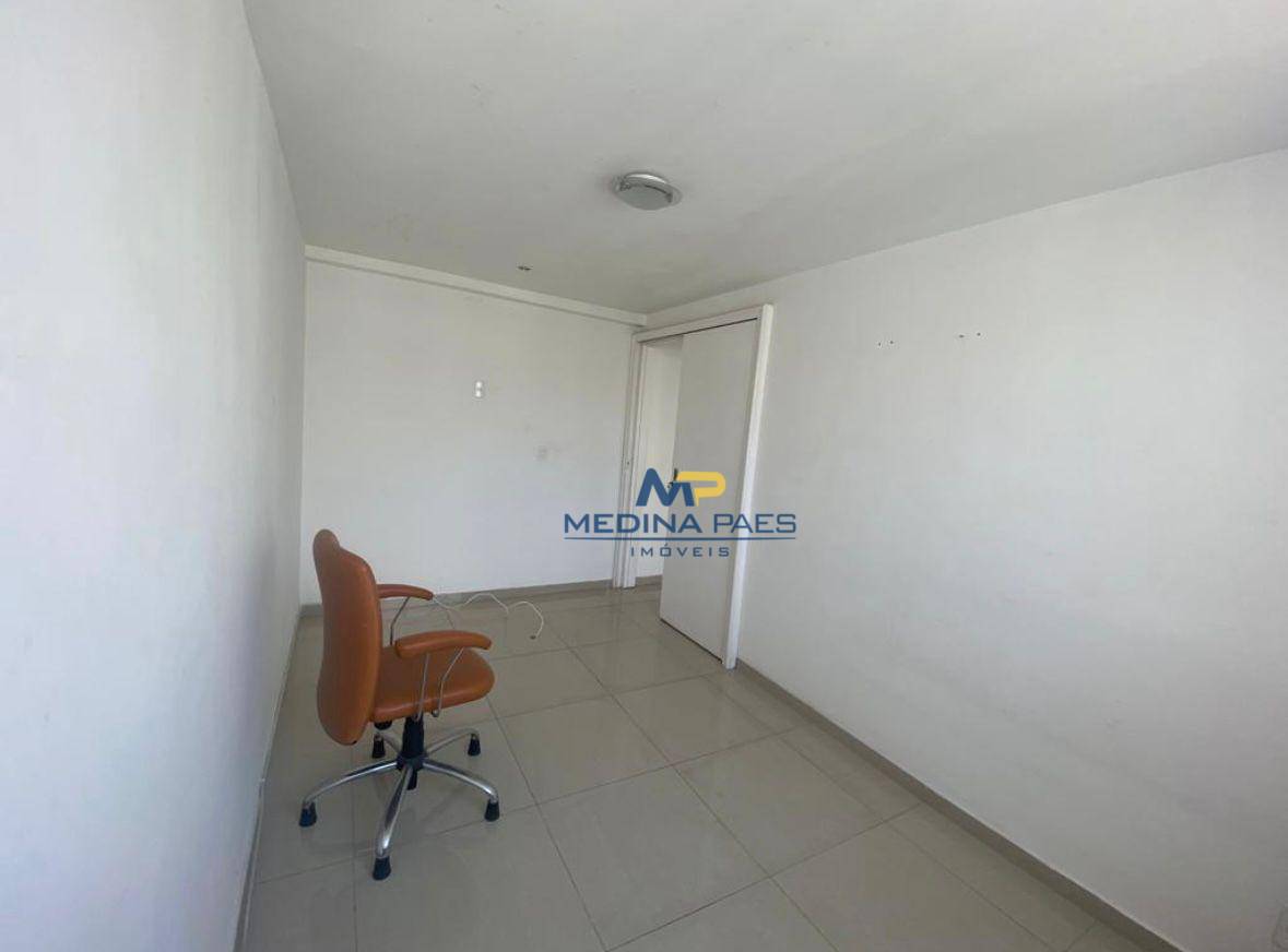 Apartamento à venda com 2 quartos, 140m² - Foto 3