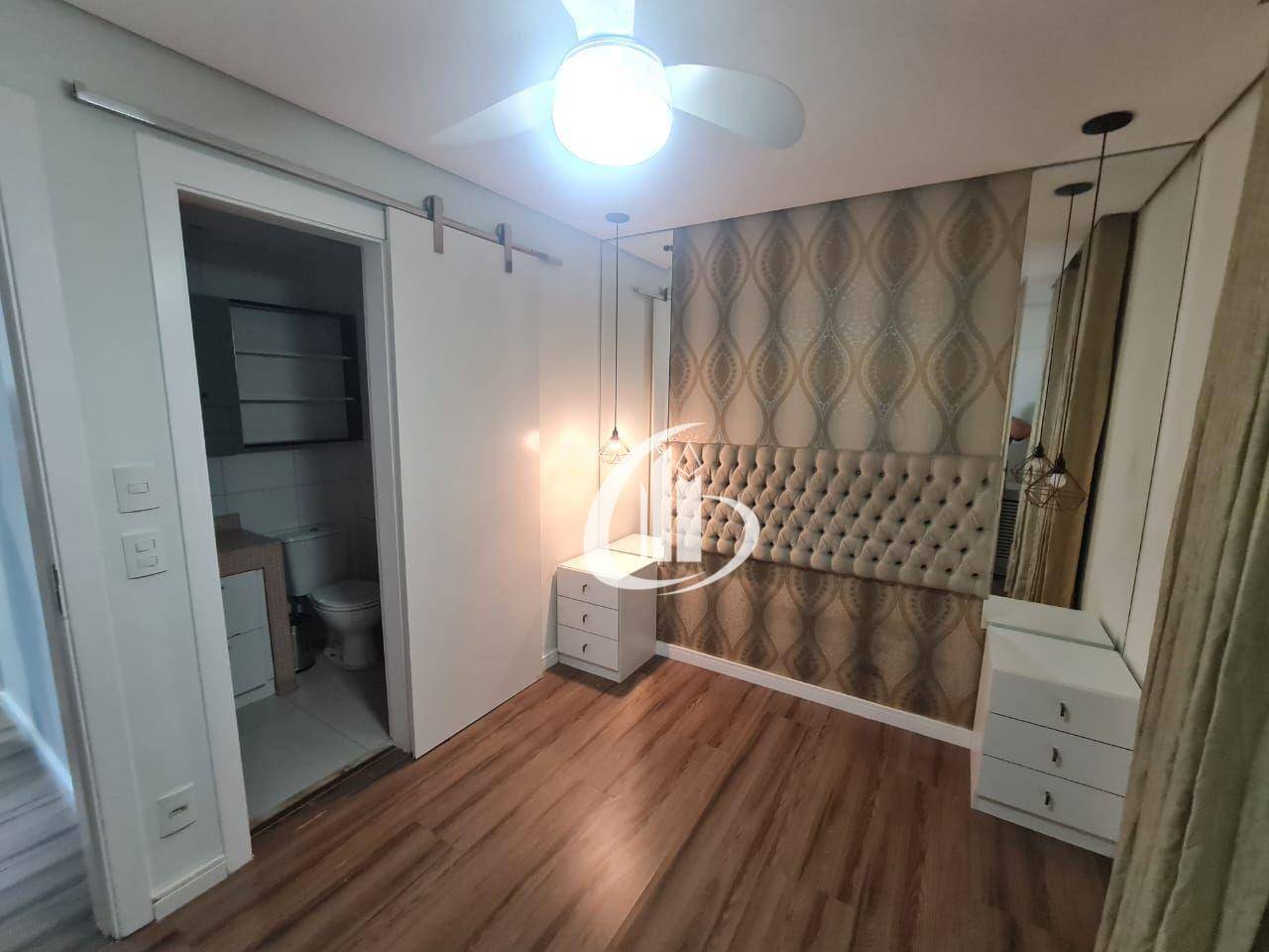 Apartamento à venda com 2 quartos, 67m² - Foto 12