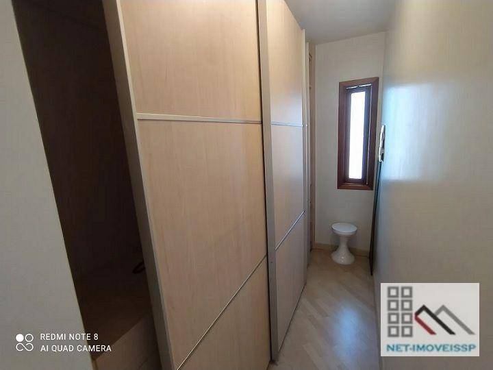 Casa de Condomínio para alugar com 4 quartos, 355m² - Foto 14