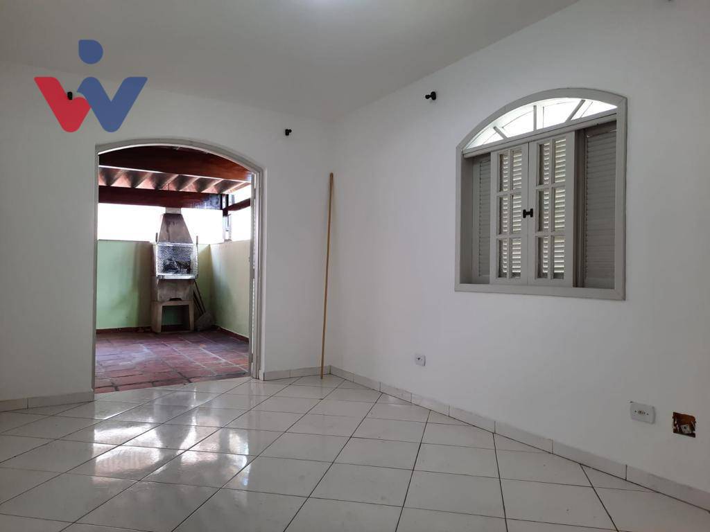 Casa à venda com 4 quartos, 190m² - Foto 13