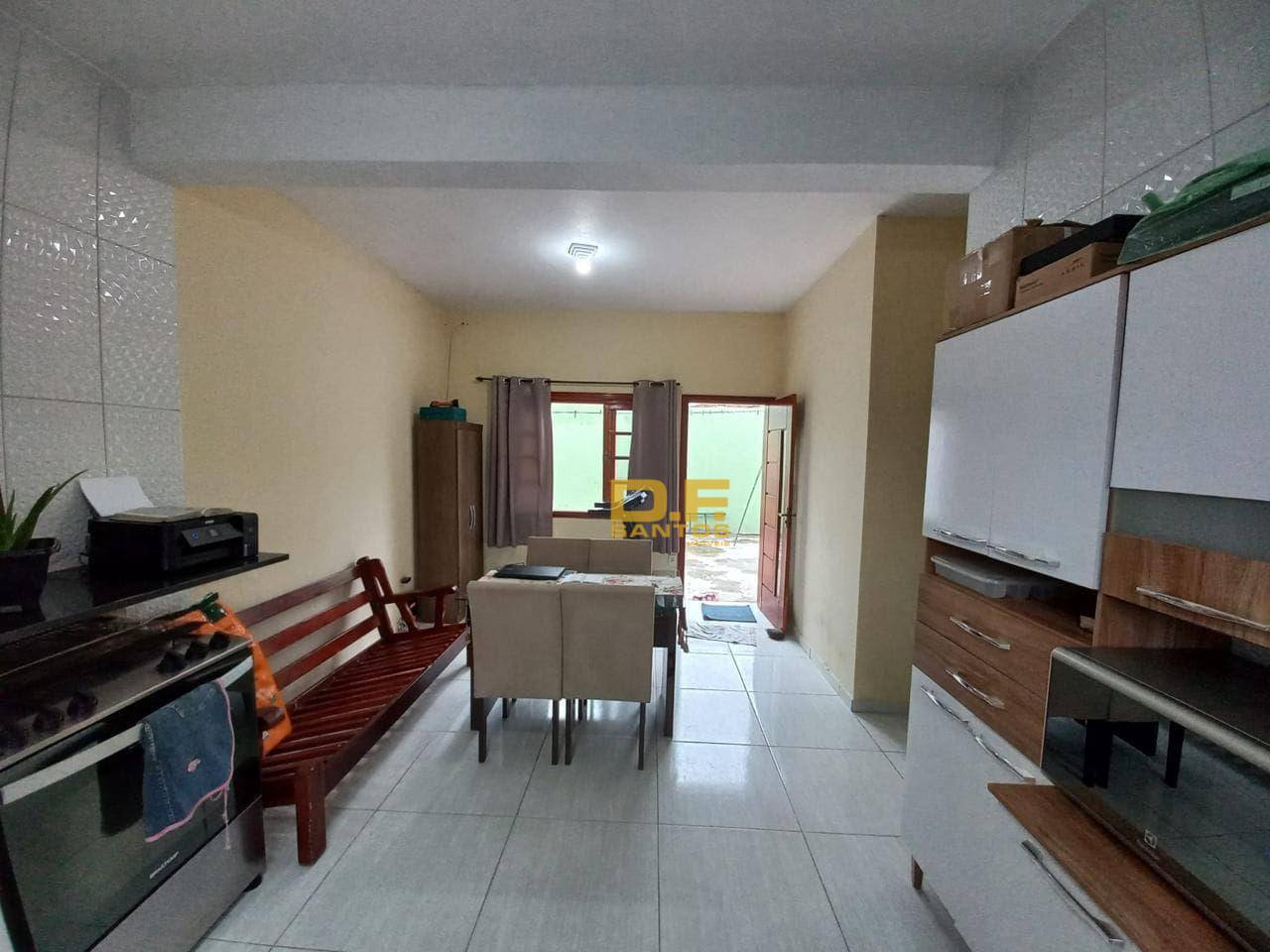 Casa à venda com 2 quartos, 77m² - Foto 11