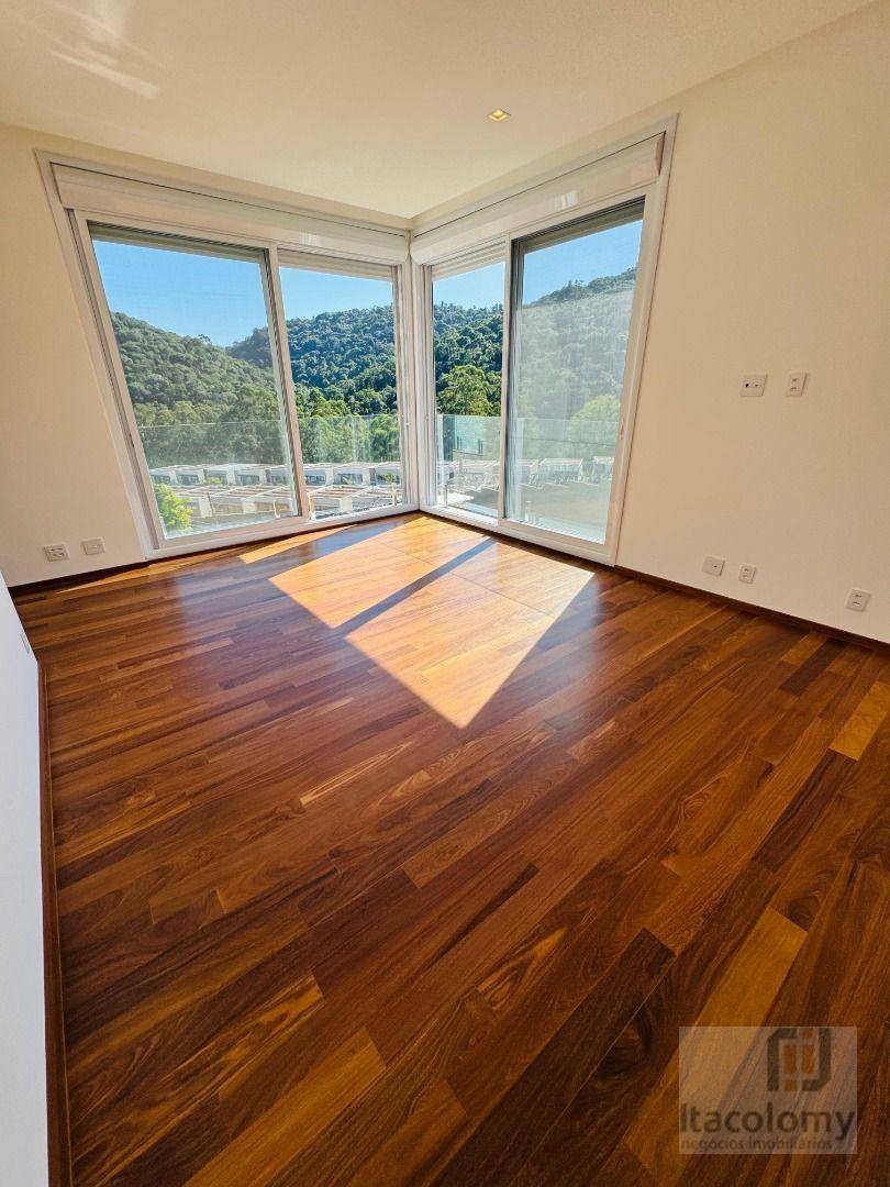 Casa de Condomínio à venda com 4 quartos, 625m² - Foto 37