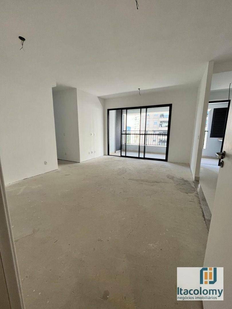 Apartamento à venda com 3 quartos, 88m² - Foto 2