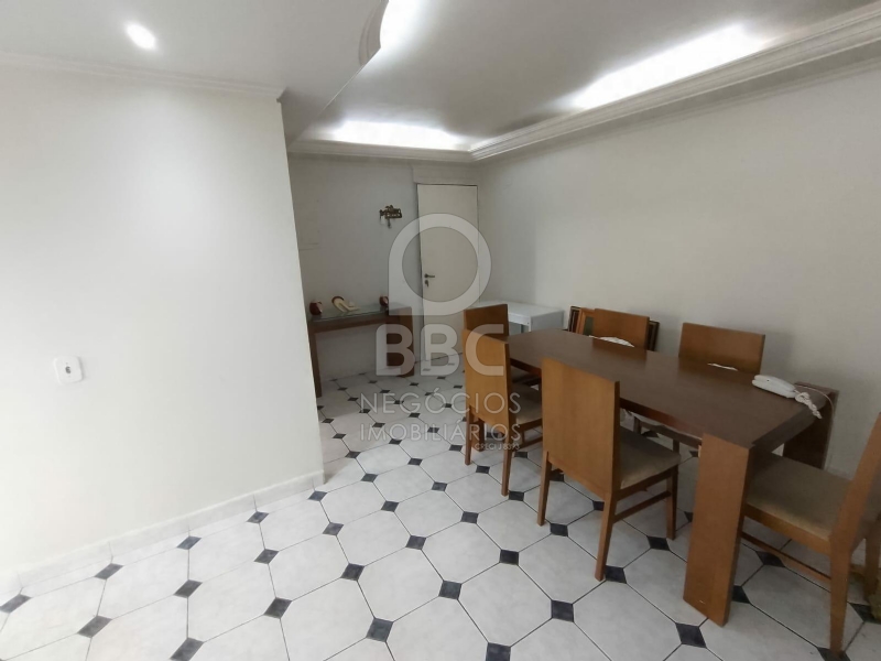 Apartamento à venda com 2 quartos, 62m² - Foto 5