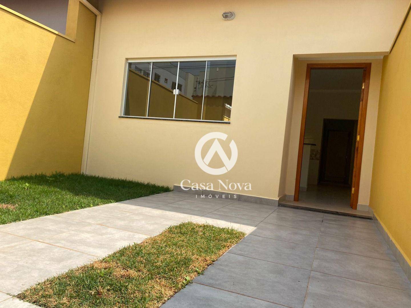 Casa à venda com 2 quartos, 67m² - Foto 7