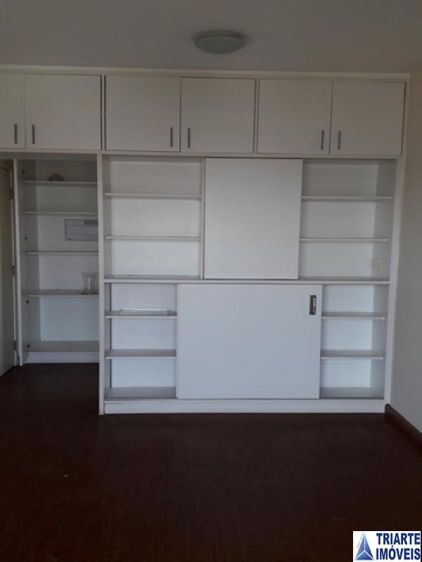 Apartamento para alugar com 2 quartos, 50m² - Foto 12