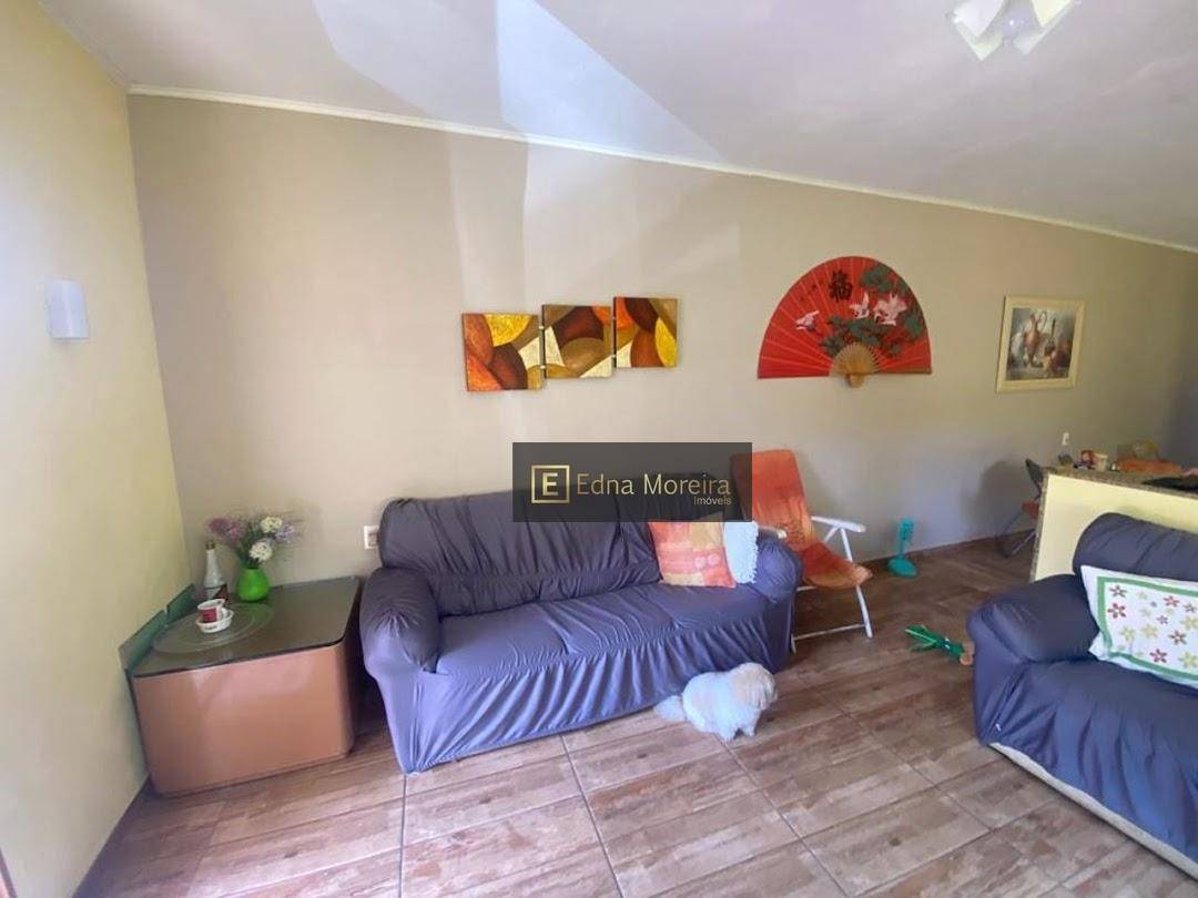 Casa à venda com 2 quartos, 180m² - Foto 11