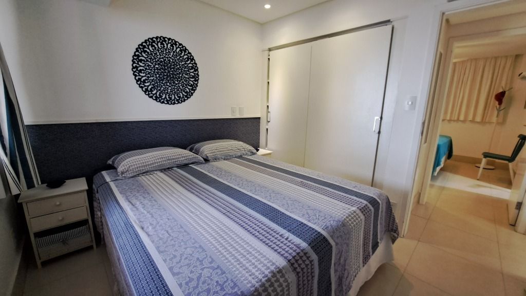 Apartamento à venda com 2 quartos, 100m² - Foto 12