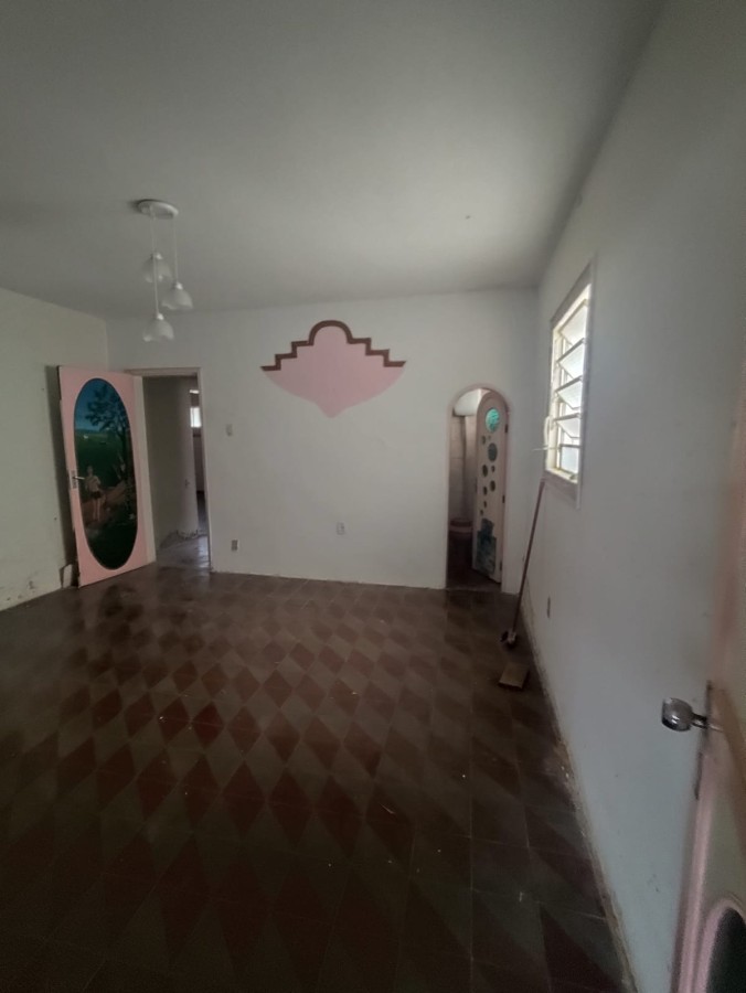 Casa à venda com 4 quartos, 560m² - Foto 9