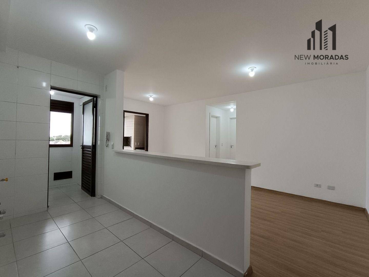 Apartamento à venda com 2 quartos, 72m² - Foto 2