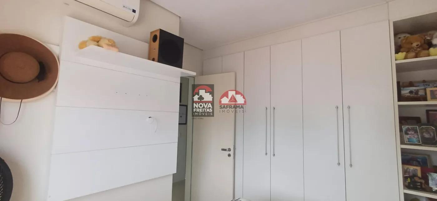 Apartamento à venda com 2 quartos, 72m² - Foto 4