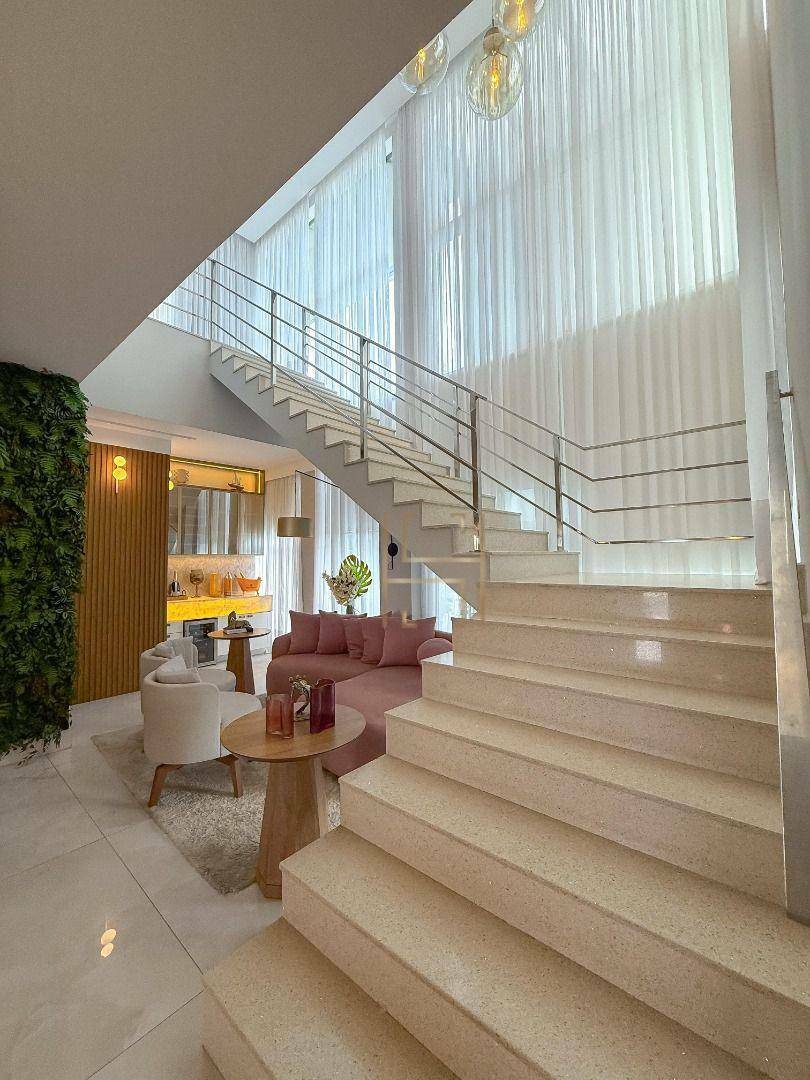 Casa de Condomínio à venda com 4 quartos, 500m² - Foto 30