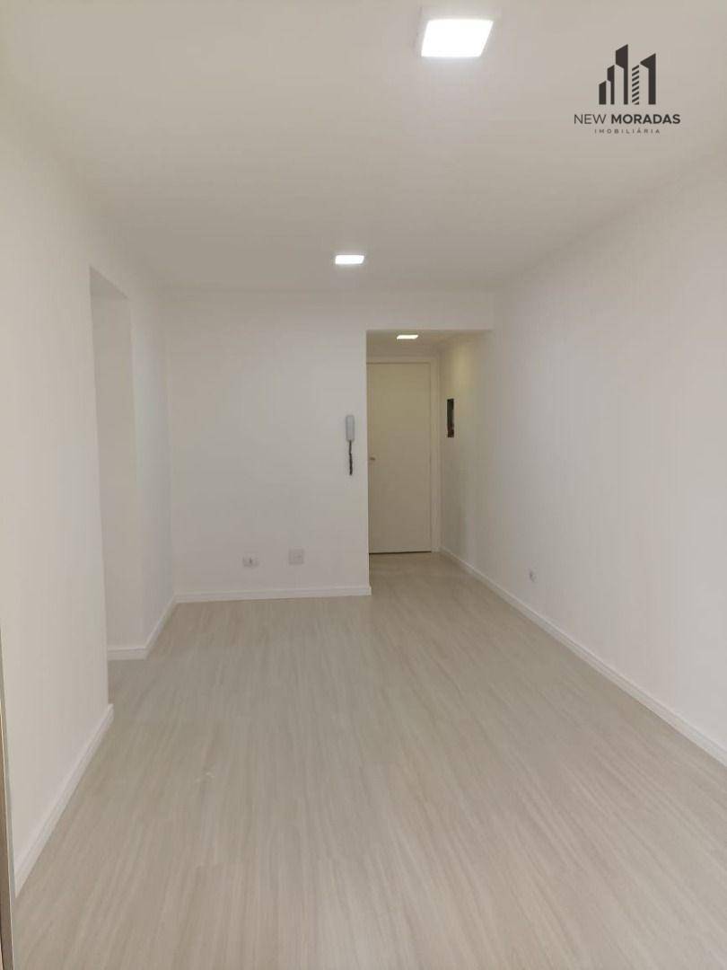 Apartamento à venda com 3 quartos, 67m² - Foto 3