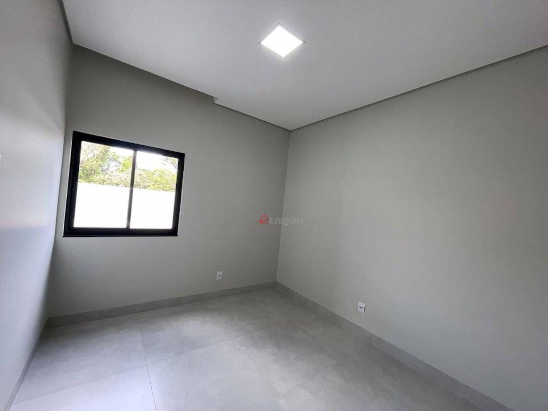 Casa à venda com 3 quartos, 155m² - Foto 15