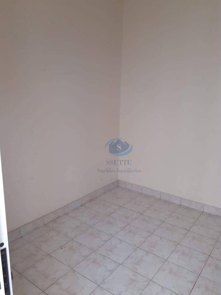 Sobrado à venda com 3 quartos, 200m² - Foto 11