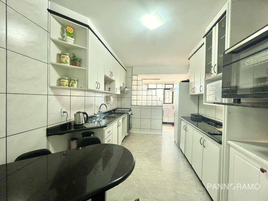 Apartamento à venda com 3 quartos, 110m² - Foto 7