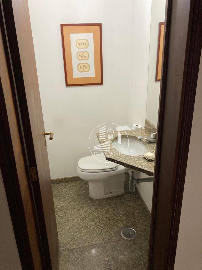 Apartamento à venda com 4 quartos, 194m² - Foto 21