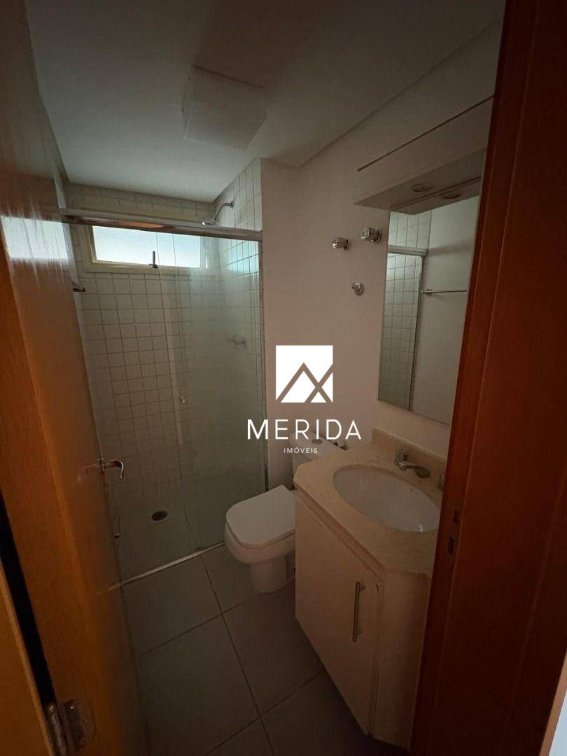 Apartamento para alugar com 3 quartos, 125m² - Foto 14
