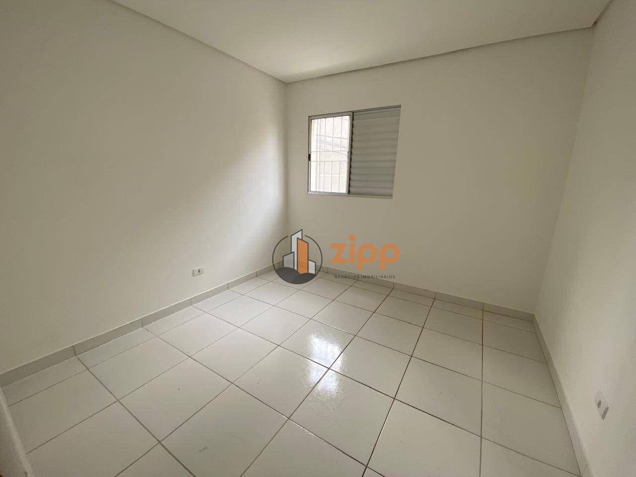 Casa para alugar com 2 quartos, 40m² - Foto 8