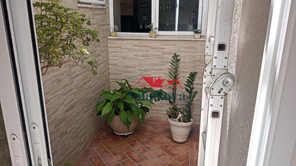 Casa de Condomínio à venda com 3 quartos, 105m² - Foto 18