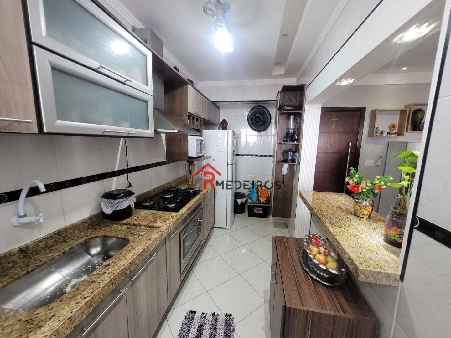 Apartamento à venda com 2 quartos, 65m² - Foto 11