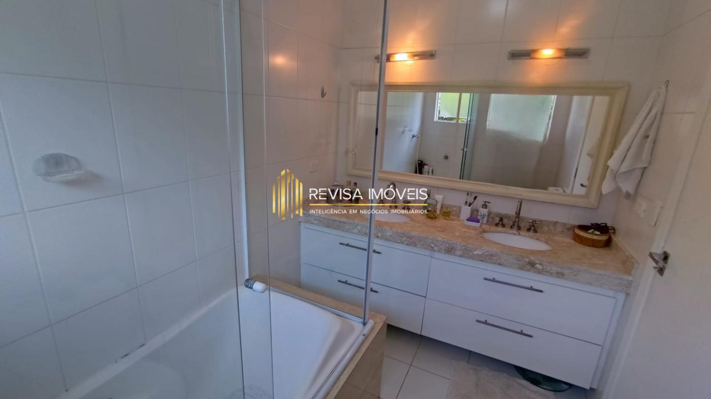 Casa para alugar com 4 quartos, 230m² - Foto 22