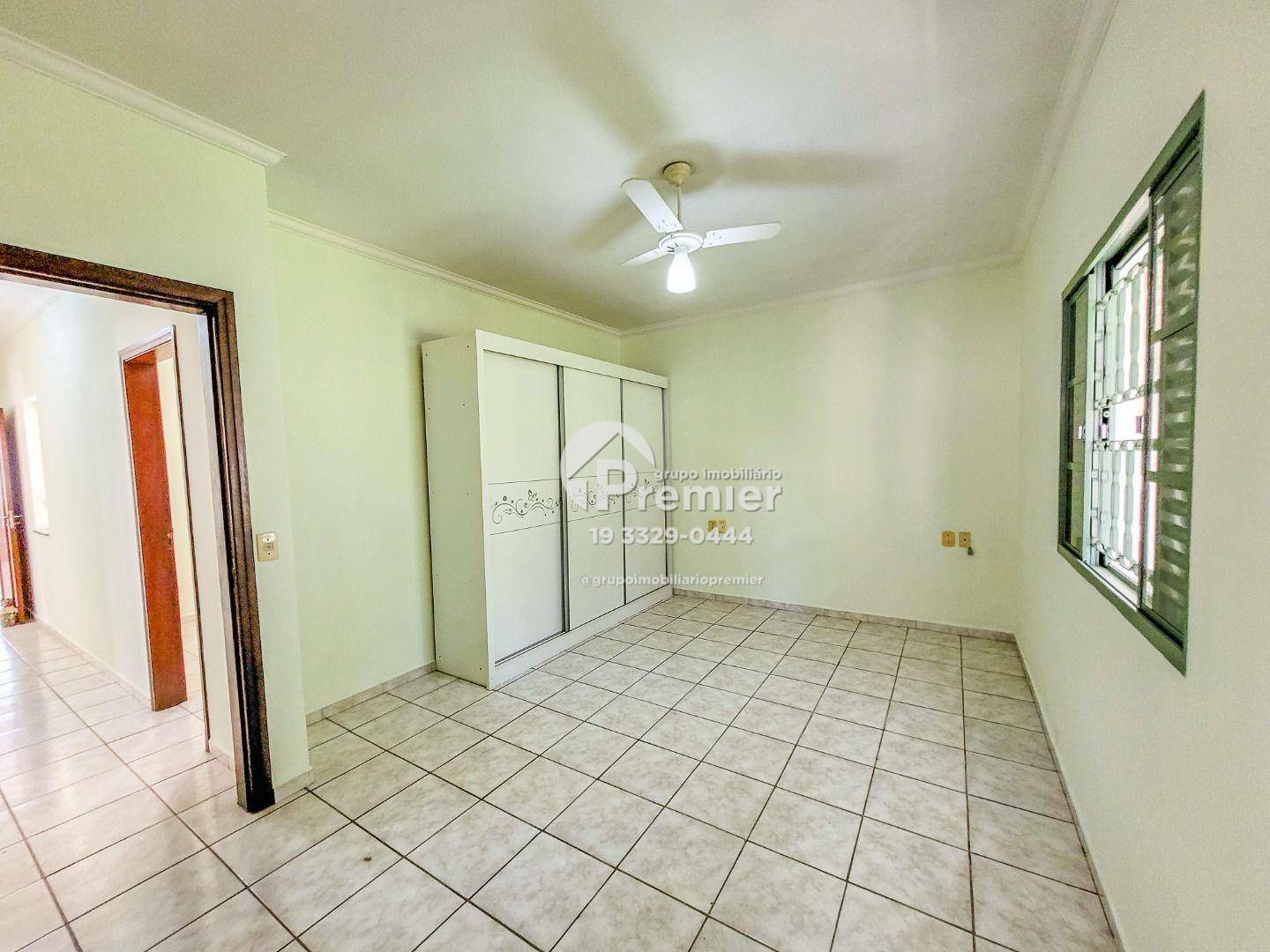 Casa para alugar com 3 quartos, 174m² - Foto 32