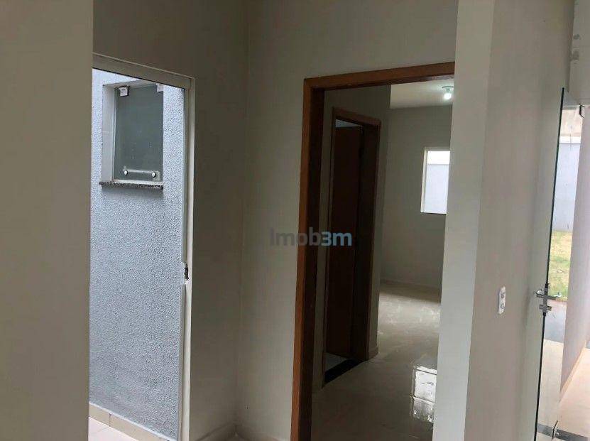 Casa à venda com 2 quartos, 80m² - Foto 5