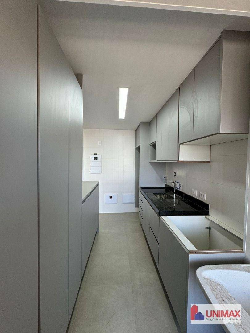 Apartamento à venda com 2 quartos, 95m² - Foto 9