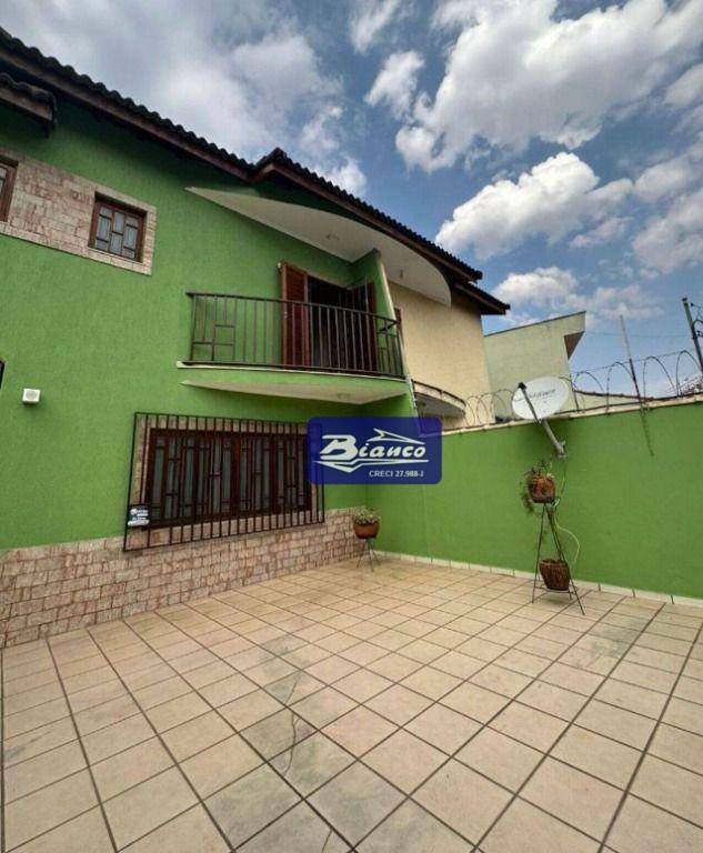 Sobrado à venda com 3 quartos, 190m² - Foto 25