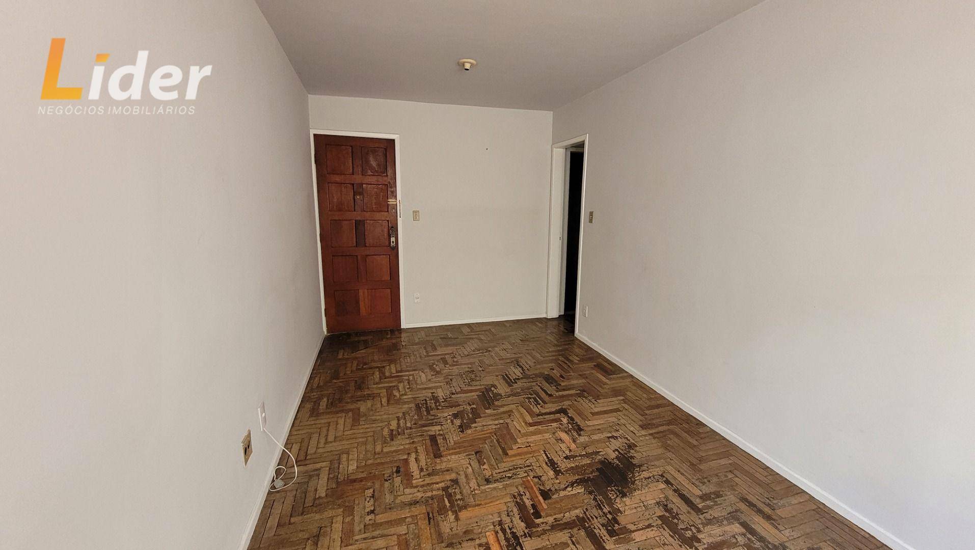 Apartamento para alugar com 2 quartos, 70m² - Foto 3