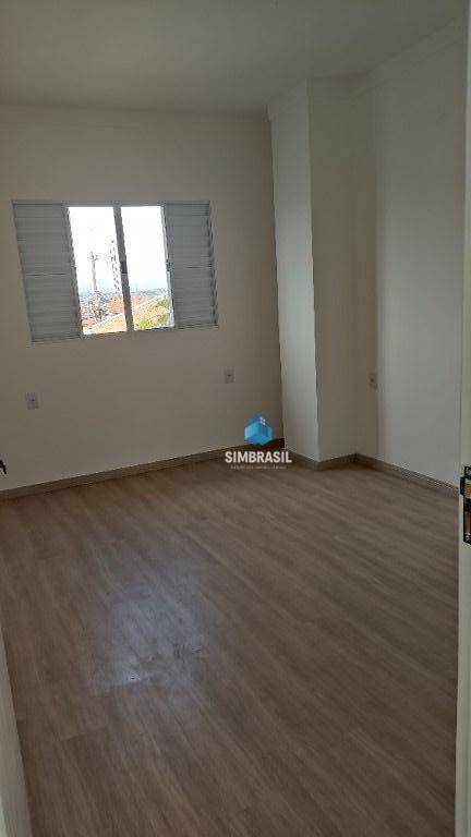 Casa à venda com 3 quartos, 130m² - Foto 9