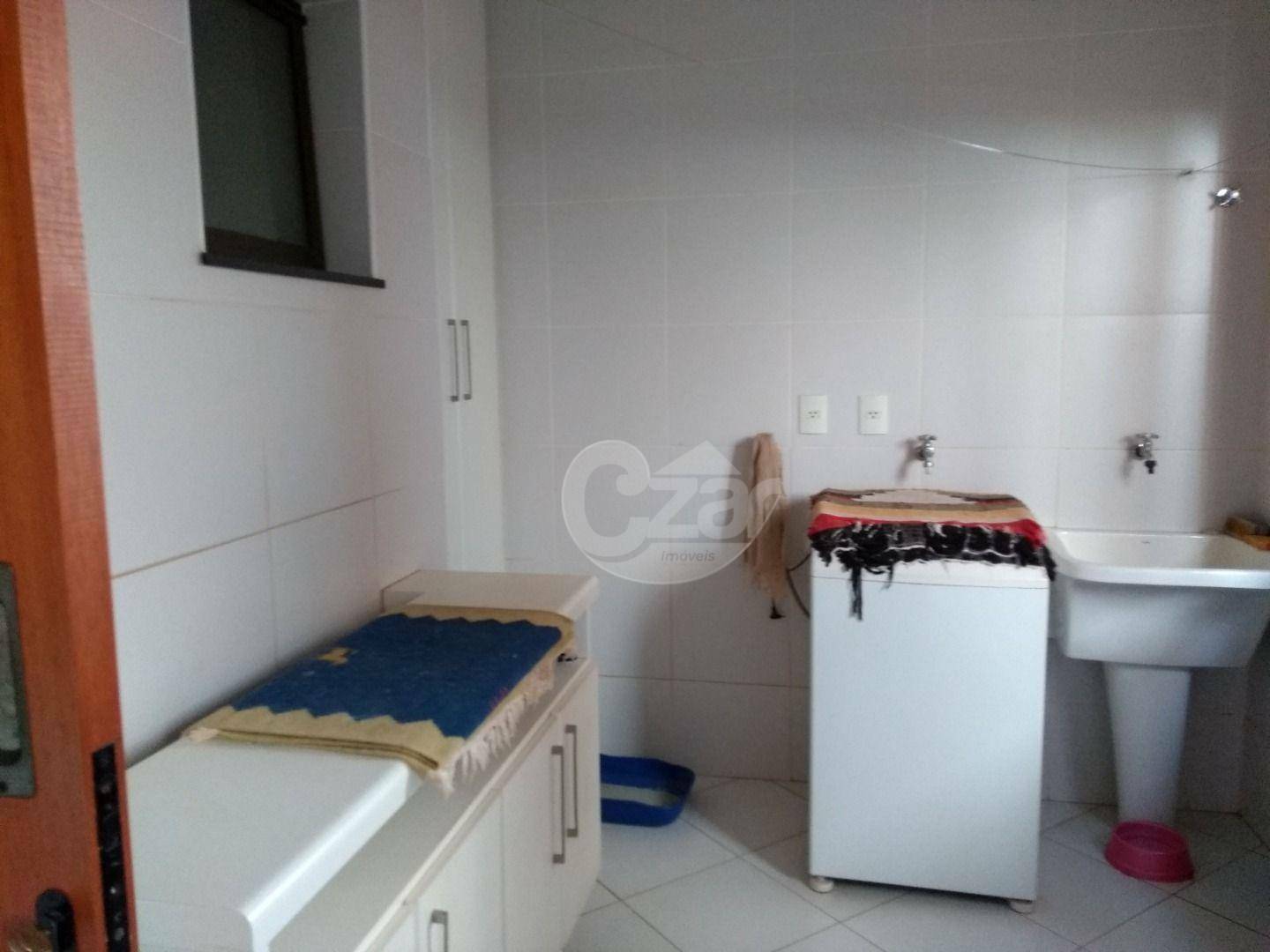 Casa à venda com 3 quartos, 208m² - Foto 13