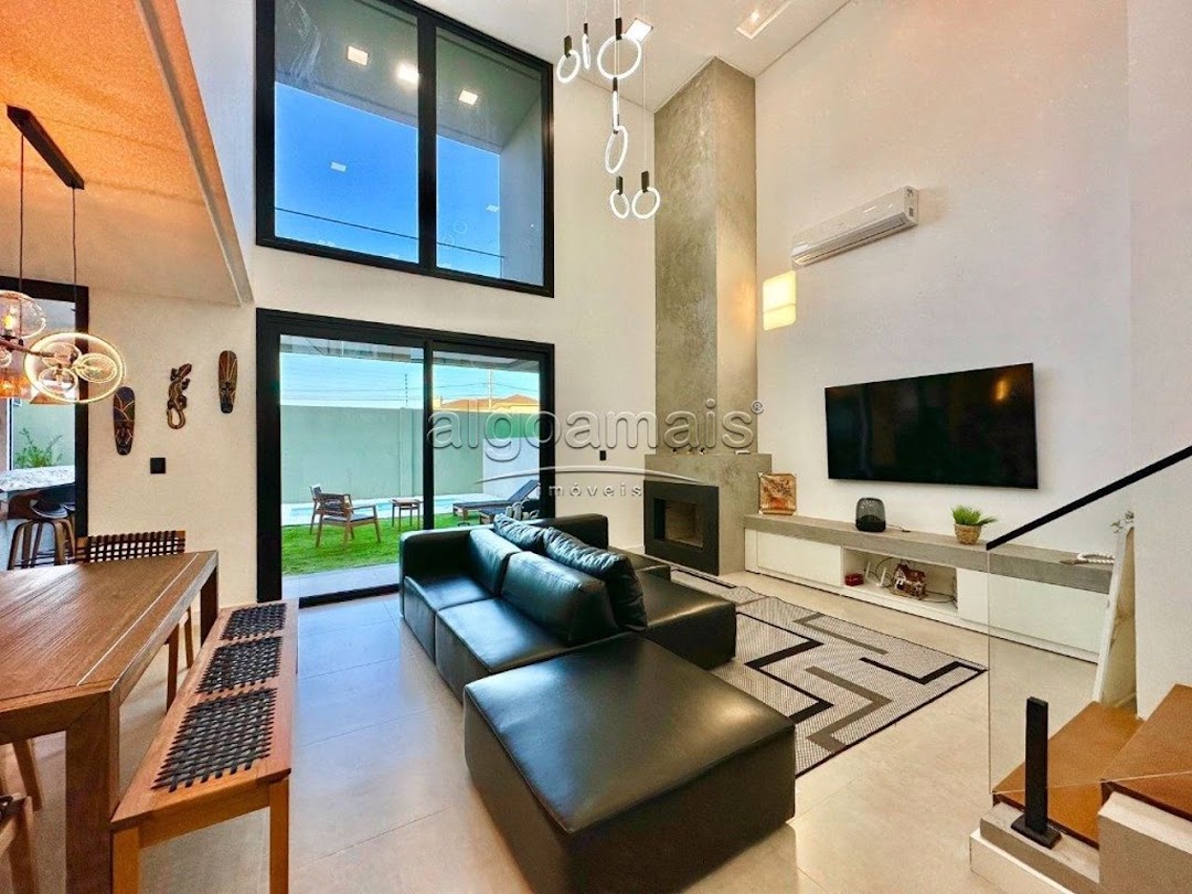 Casa de Condomínio à venda com 4 quartos, 219m² - Foto 3