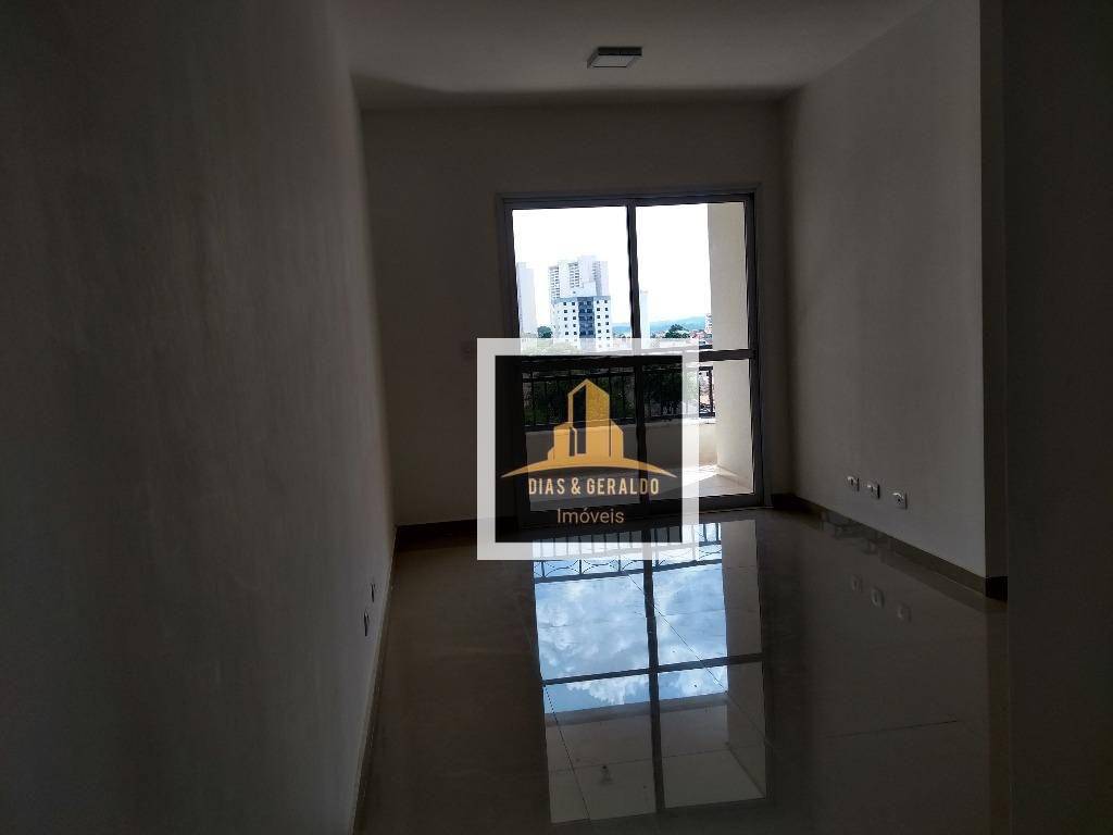 Apartamento à venda com 2 quartos, 63m² - Foto 4