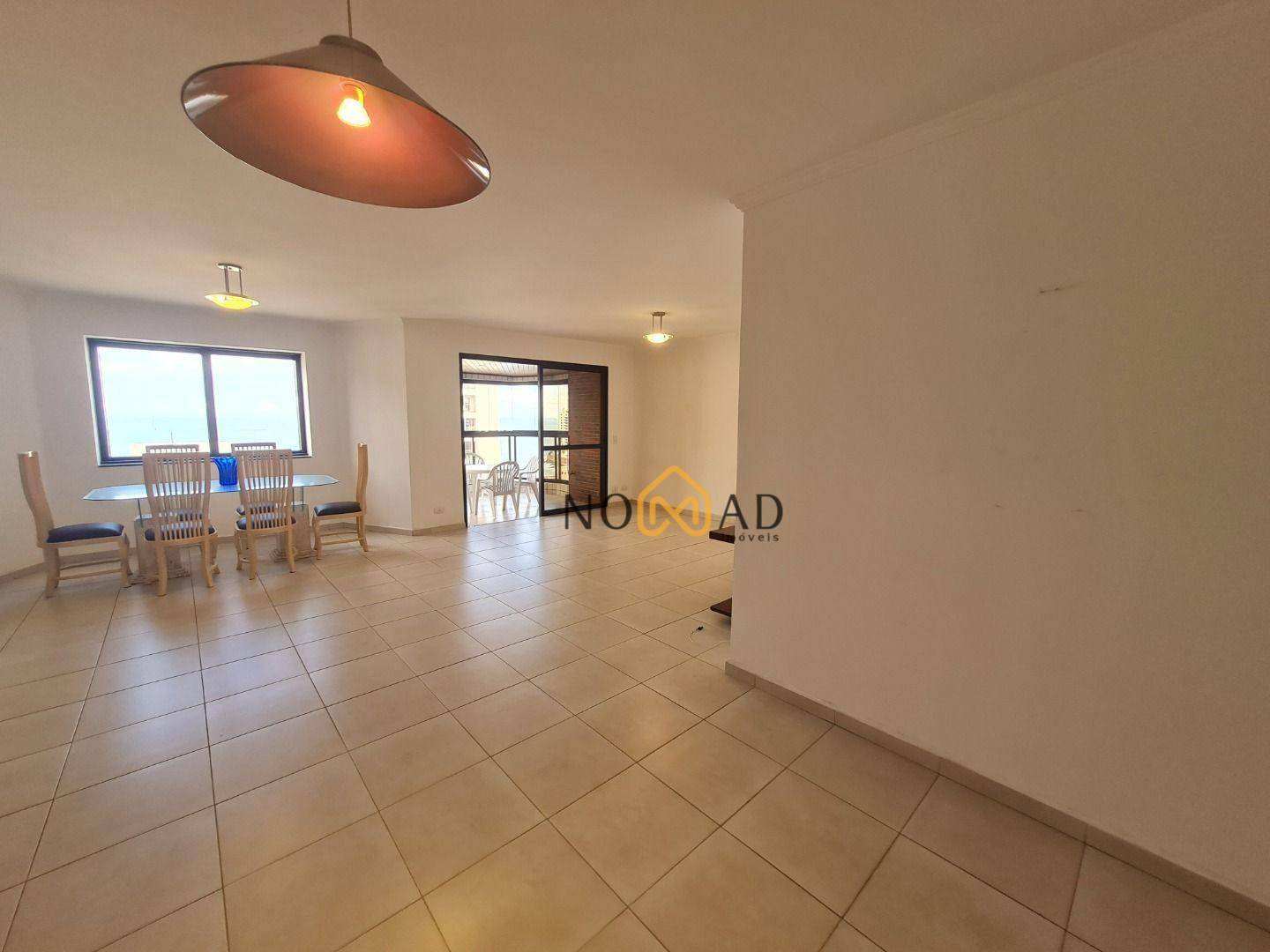 Apartamento à venda com 4 quartos, 198m² - Foto 13