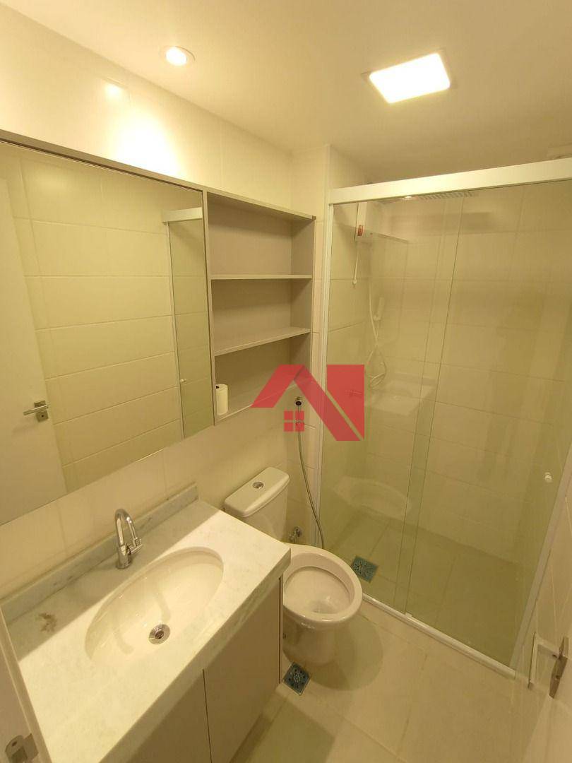 Apartamento à venda e aluguel com 3 quartos, 75m² - Foto 11