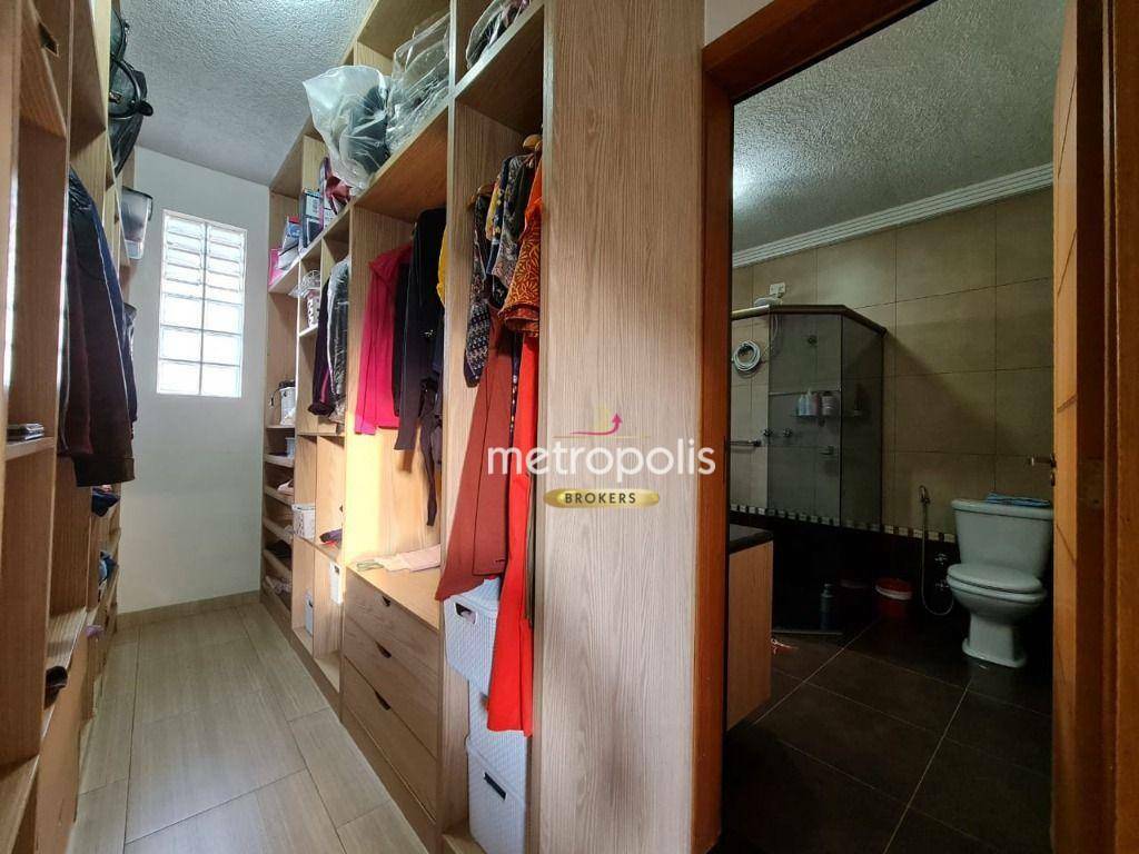 Sobrado à venda com 4 quartos, 220m² - Foto 42