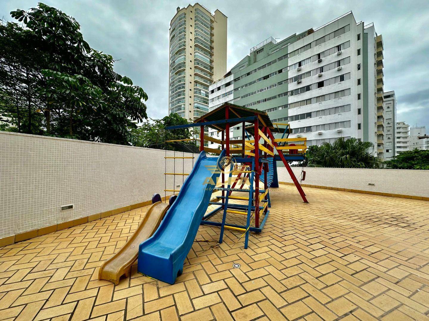 Apartamento à venda com 3 quartos, 200m² - Foto 46