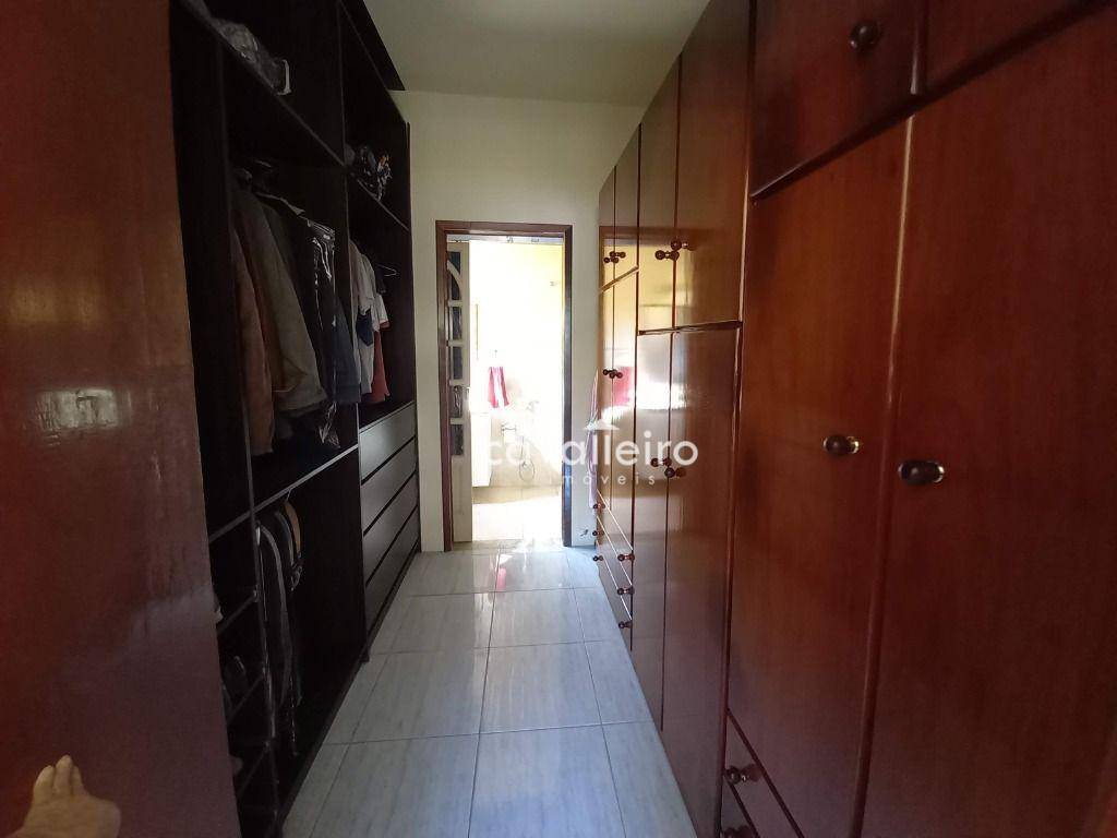 Casa à venda com 3 quartos, 200m² - Foto 27