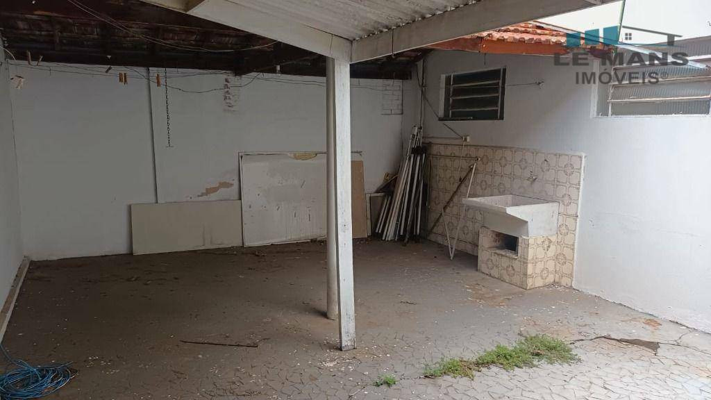 Casa à venda com 3 quartos, 196m² - Foto 22