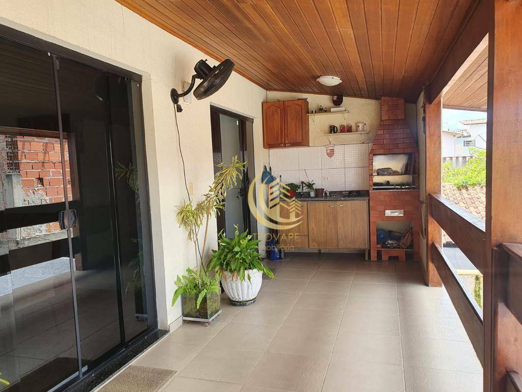 Sobrado à venda com 3 quartos, 237m² - Foto 19